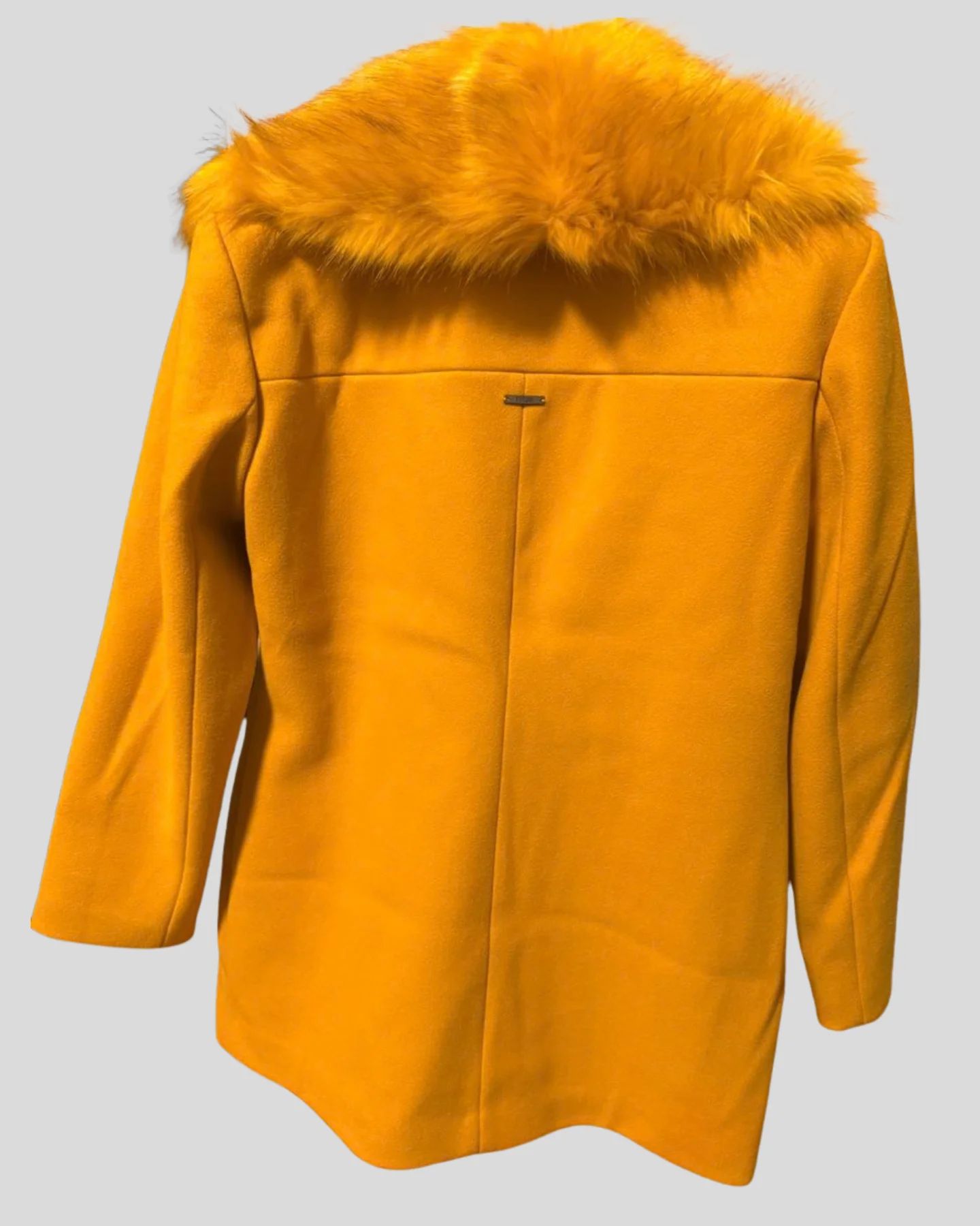 Sobretudo Forum Yellow  – foto 2