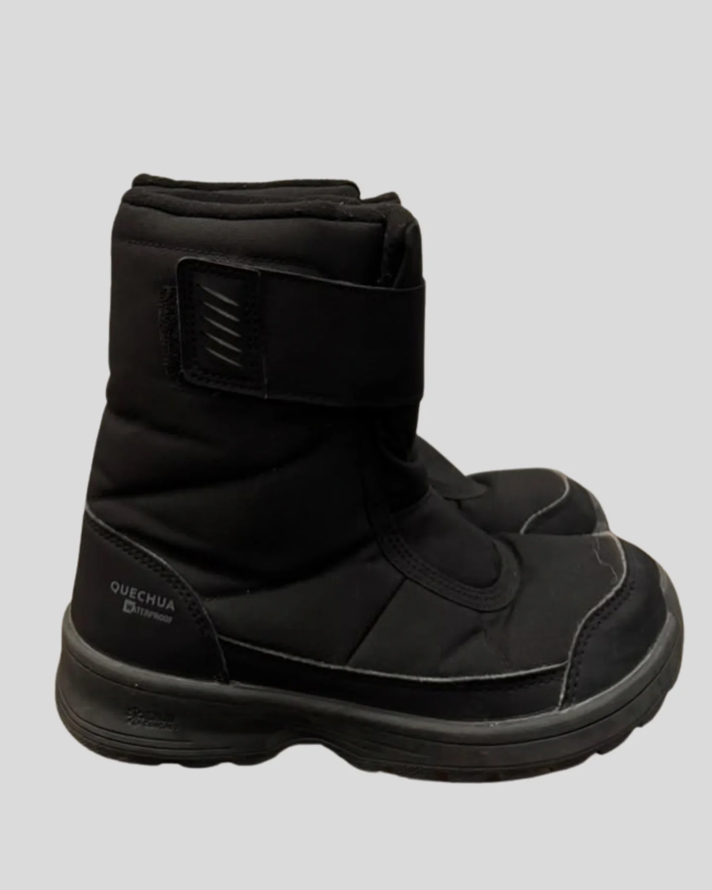 Bota Quechua Black and Grey 