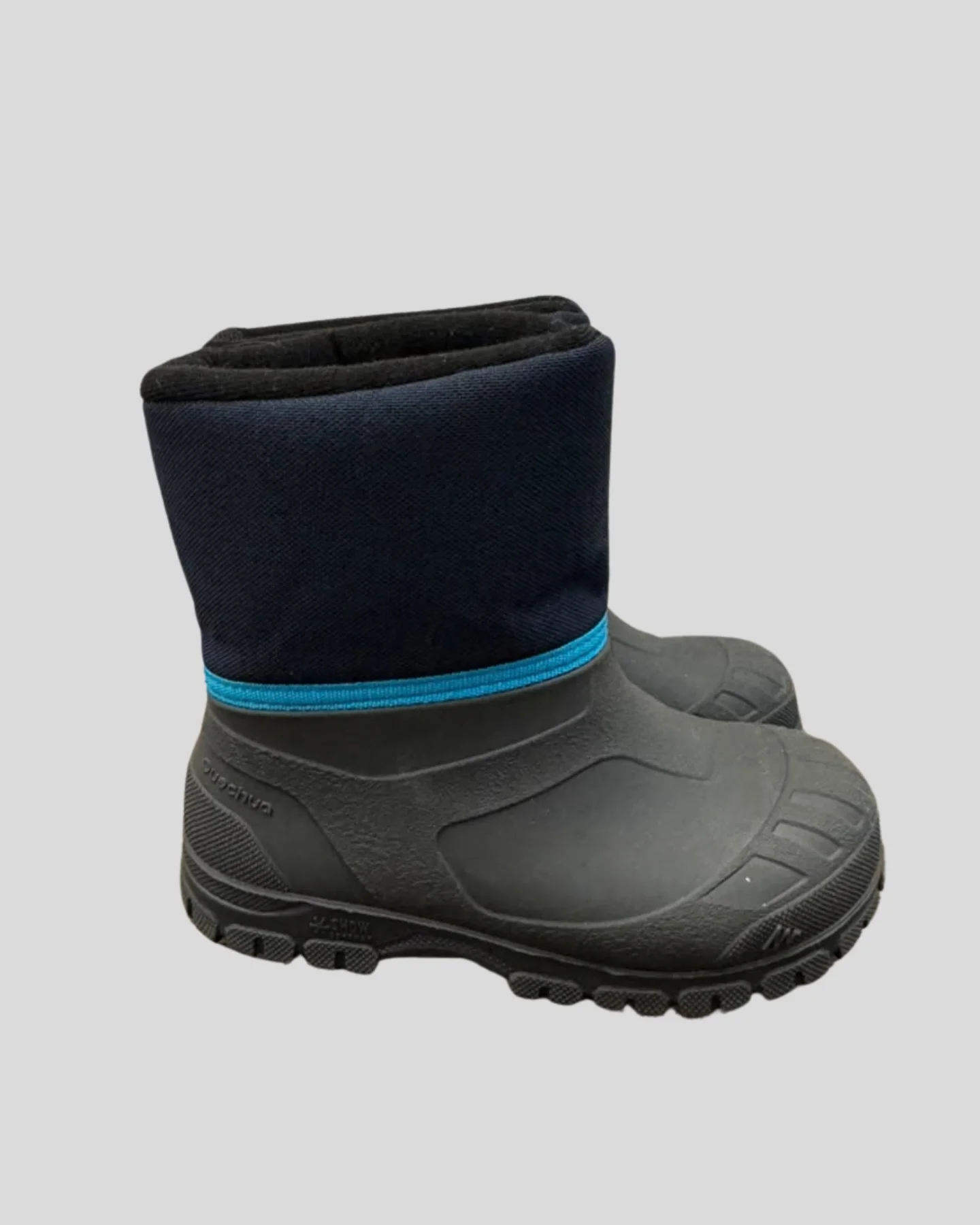 Bota Quechua Black and Blue 