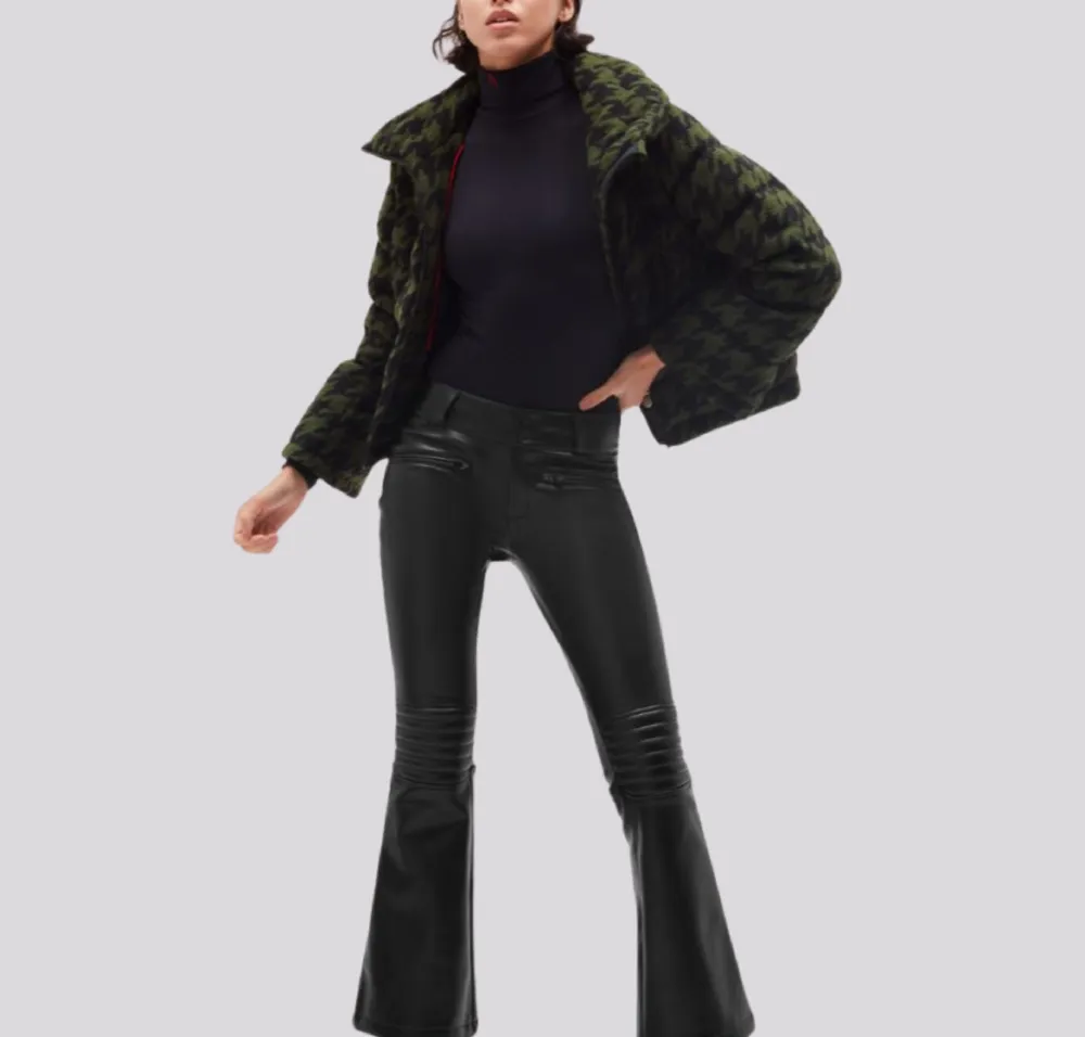 Calça Perfect Moment Aurora Flare Race Pant faux Leather