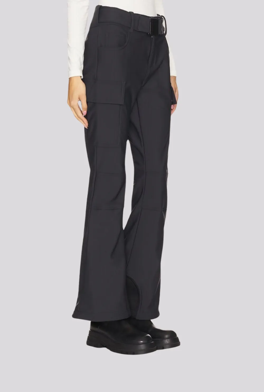 Calça Perfect Moment Mid Rise Cargo Black