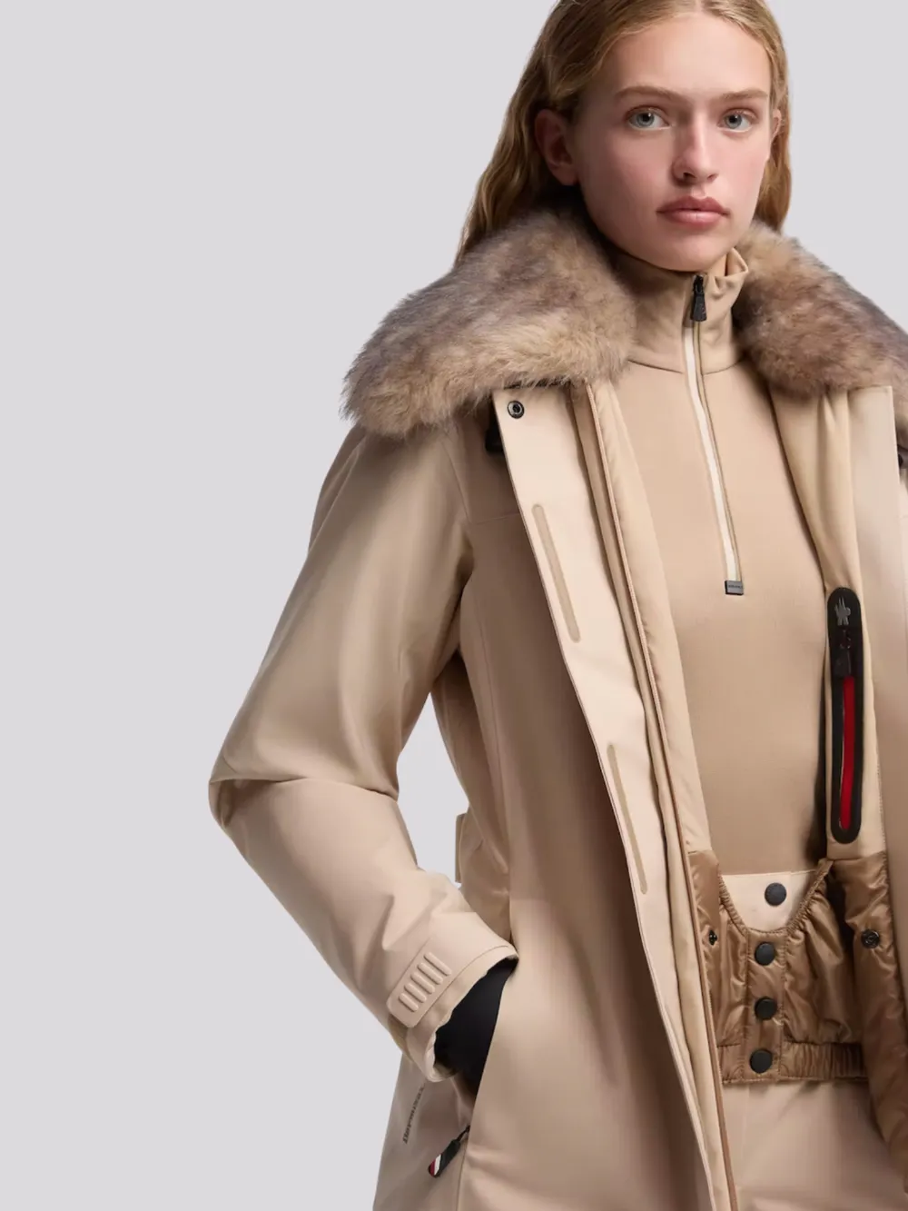 Jaqueta Moncler Hainets Beige