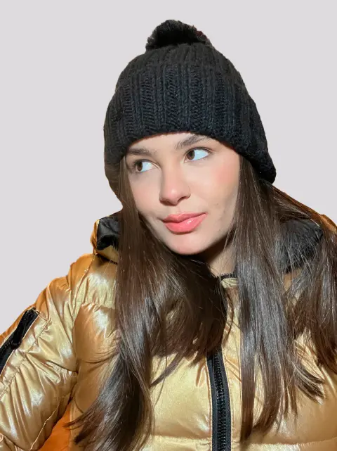 Gorro Goldbergh Una Faux Black Pom